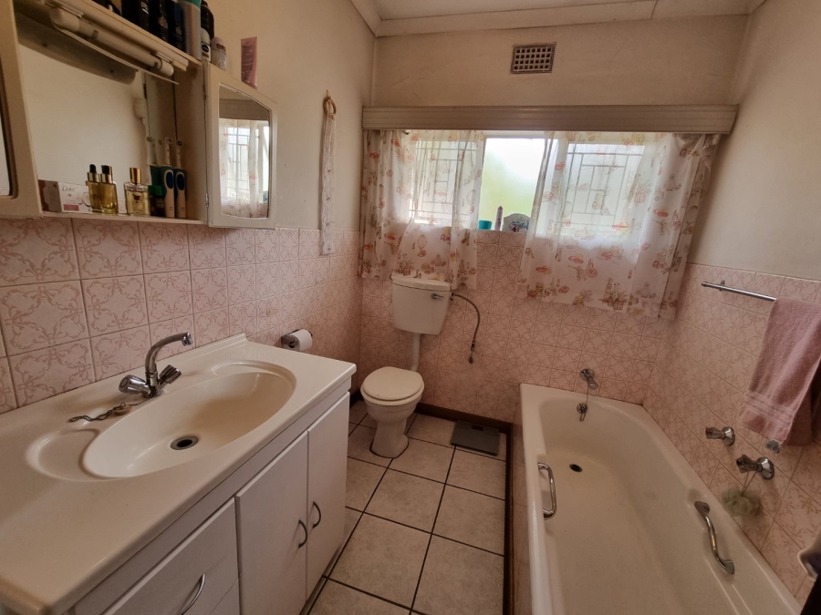4 Bedroom Property for Sale in Panorama Free State
